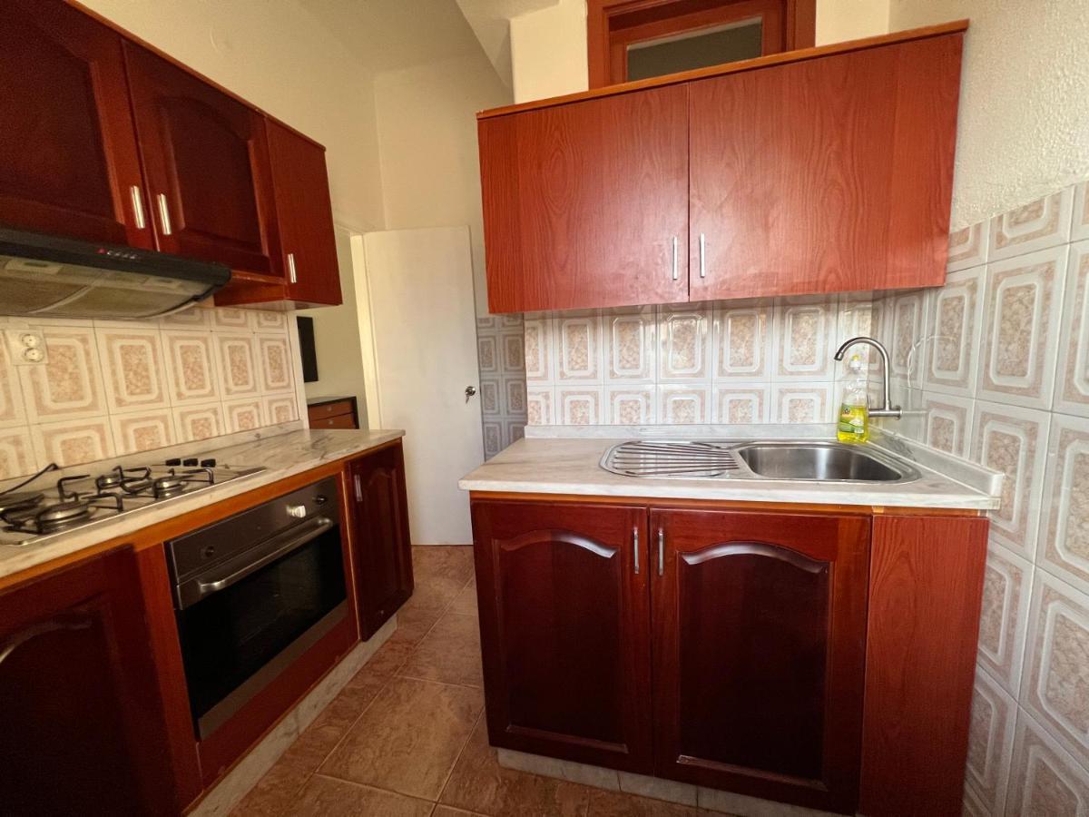 Africa Em Zona Comercial De Luanda Apartment Luaran gambar